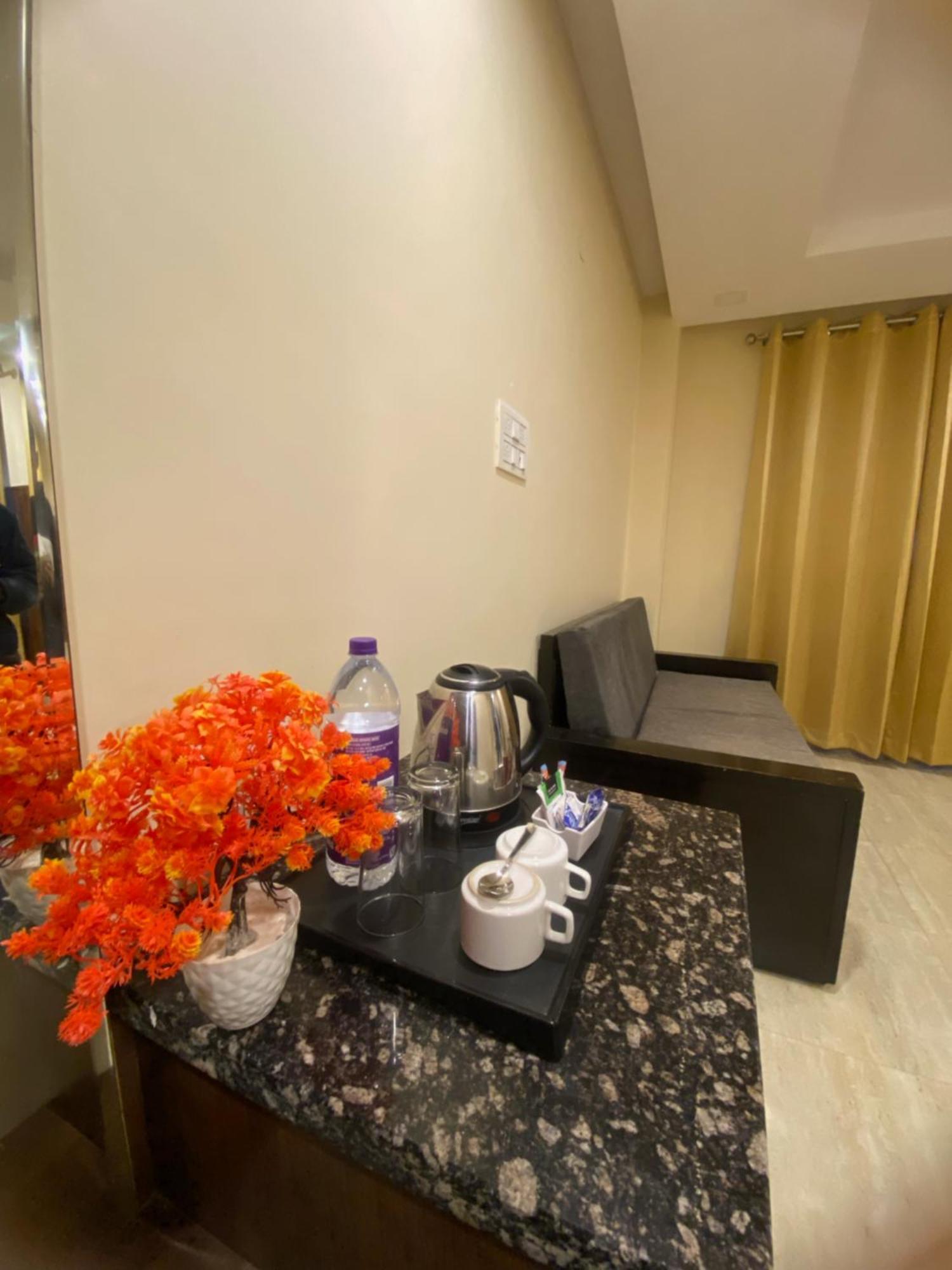 Hotel Mj Hills Rishīkesh Zewnętrze zdjęcie